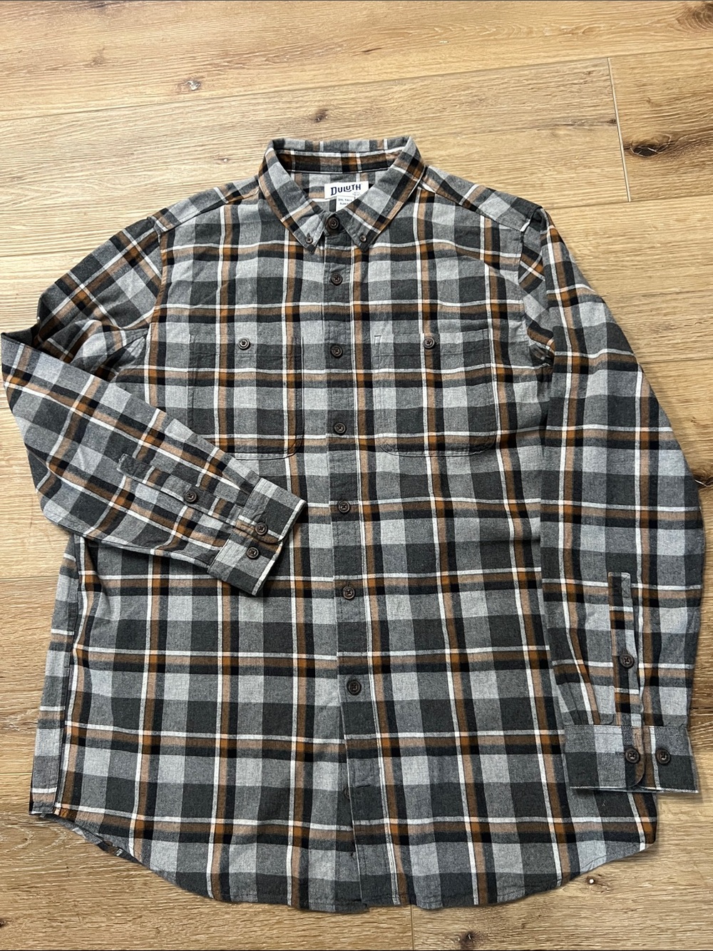 Duluth Trading Co Gray and Brown Plaid Button-Down Shirt flannel XL Tall